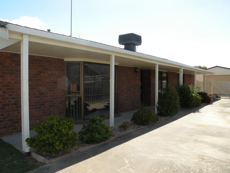 9 Henderson Drive, Lara VIC 3212