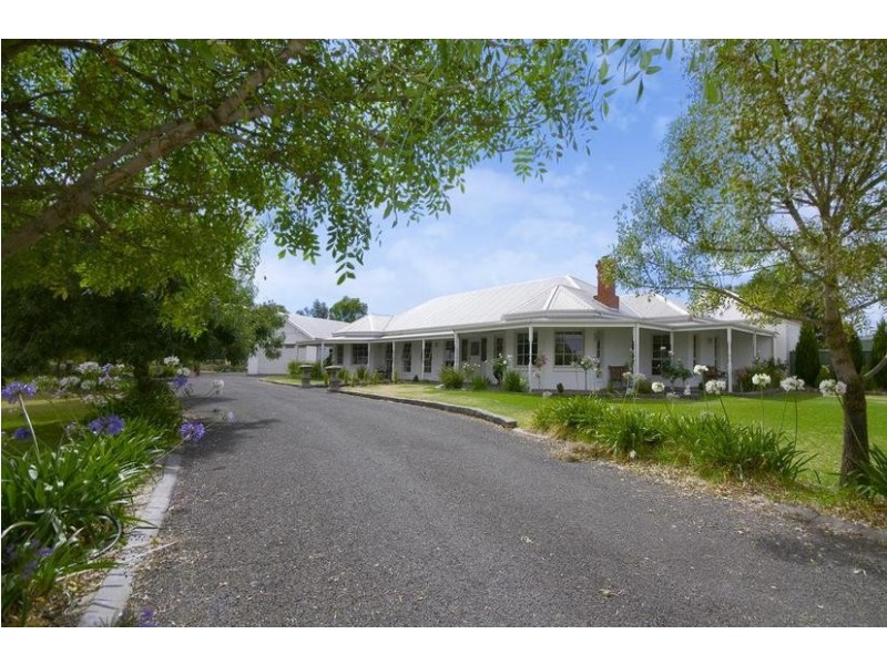 40 Clover Street, Lara VIC 3212