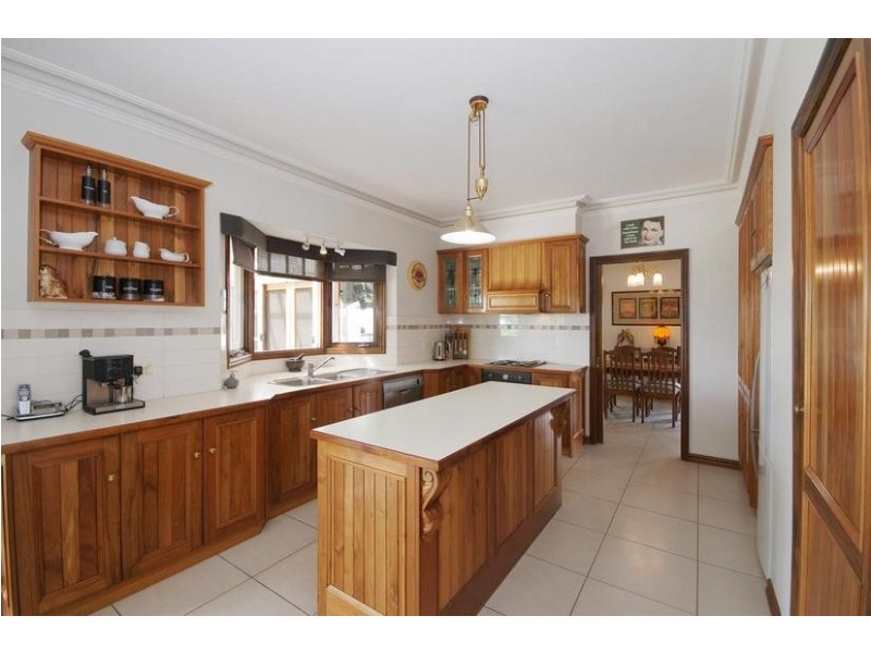 40 Clover Street, Lara VIC 3212