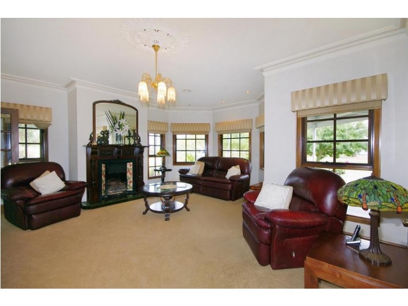 40 Clover Street, Lara VIC 3212