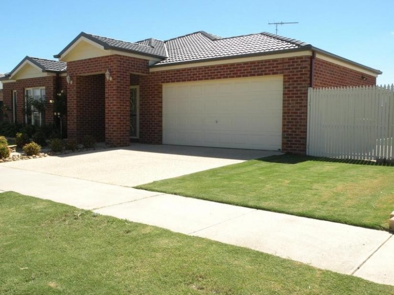 24 Melissa Drive, Lara VIC 3212