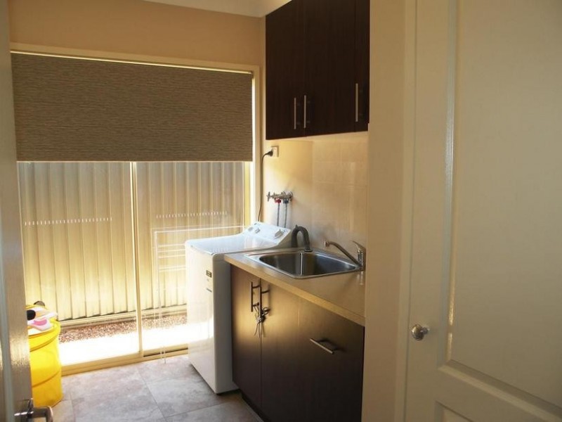 24 Melissa Drive, Lara VIC 3212