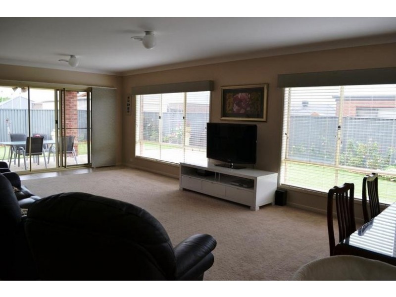 24 Melissa Drive, Lara VIC 3212