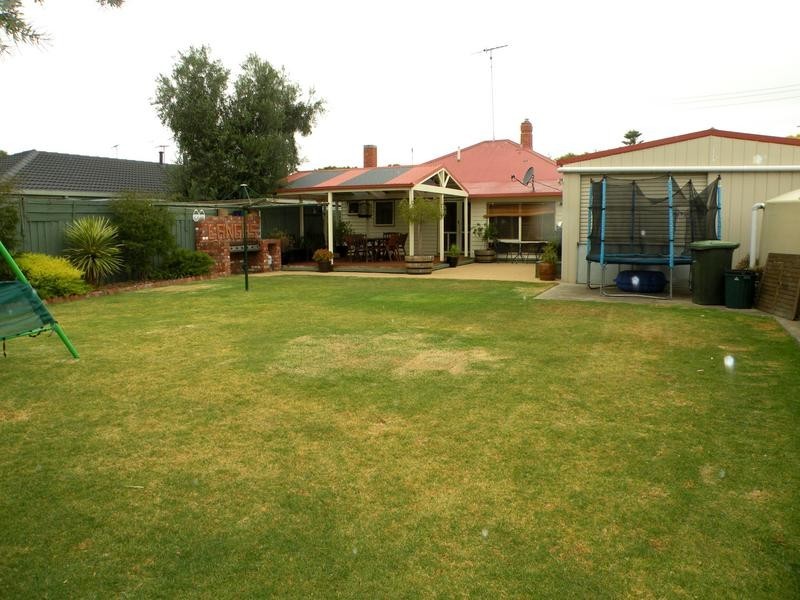 85 Flinders Avenue, Lara VIC 3212