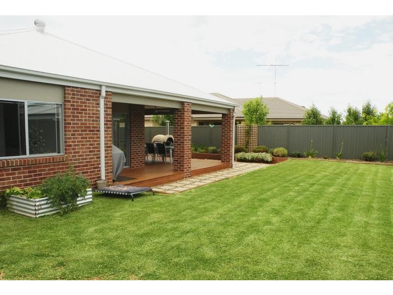 31 Mathieson Place, Lara VIC 3212