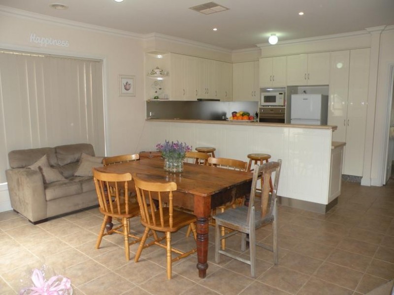 16 Maria Court, Lara VIC 3212