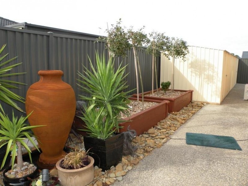 13 Mallard Court, Lara VIC 3212