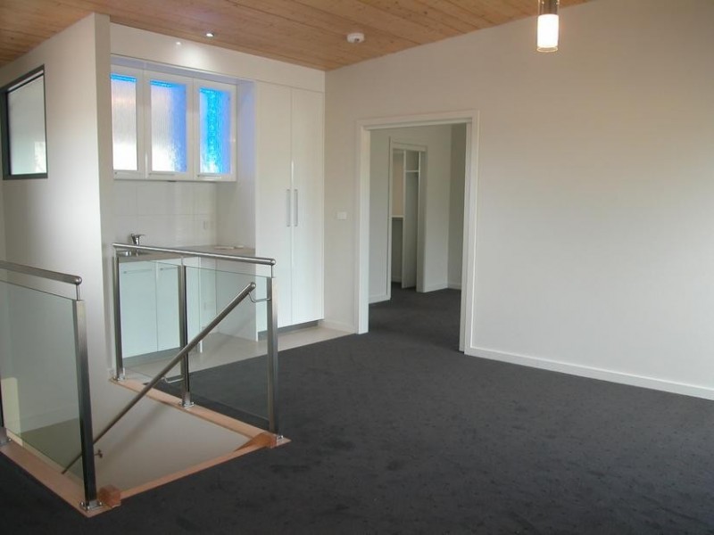 1/1 Swan Street, Lara VIC 3212