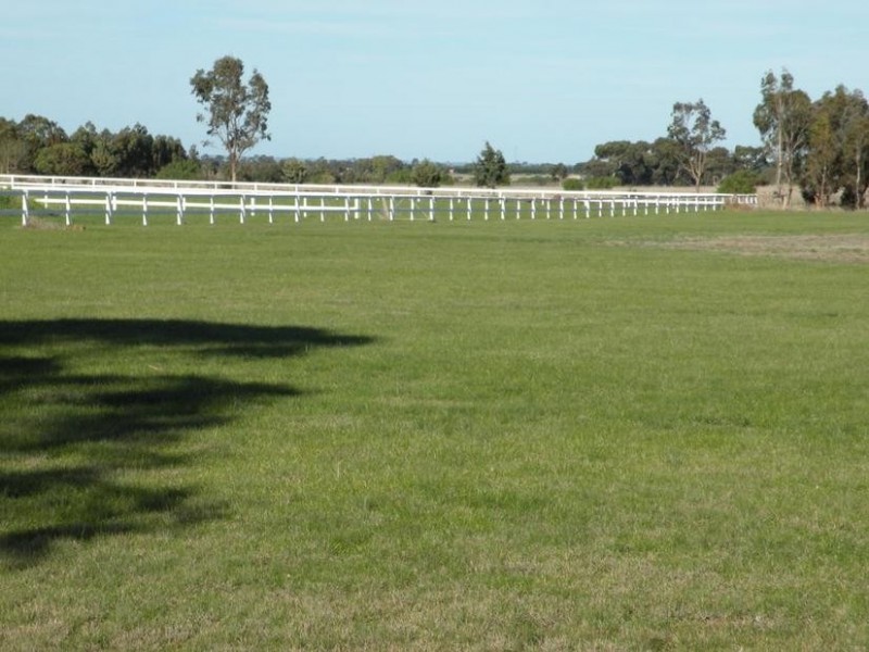 70 Narraburra Road, Little River VIC 3211