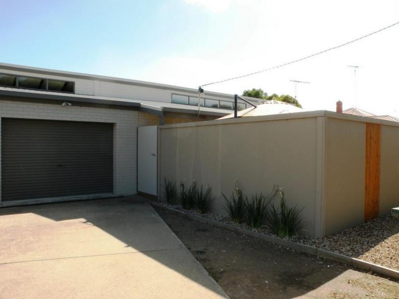 83 Flinders Ave, Lara VIC 3212