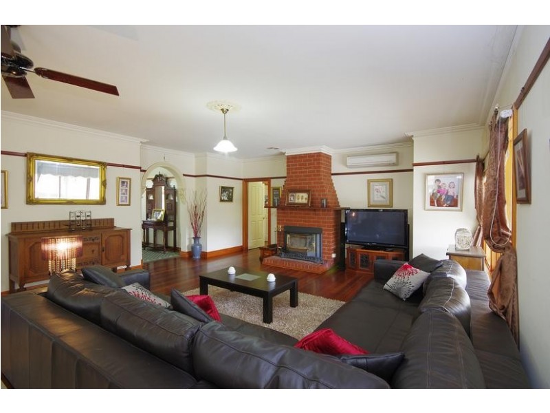 60 Mannagum Place, Anakie VIC 3221