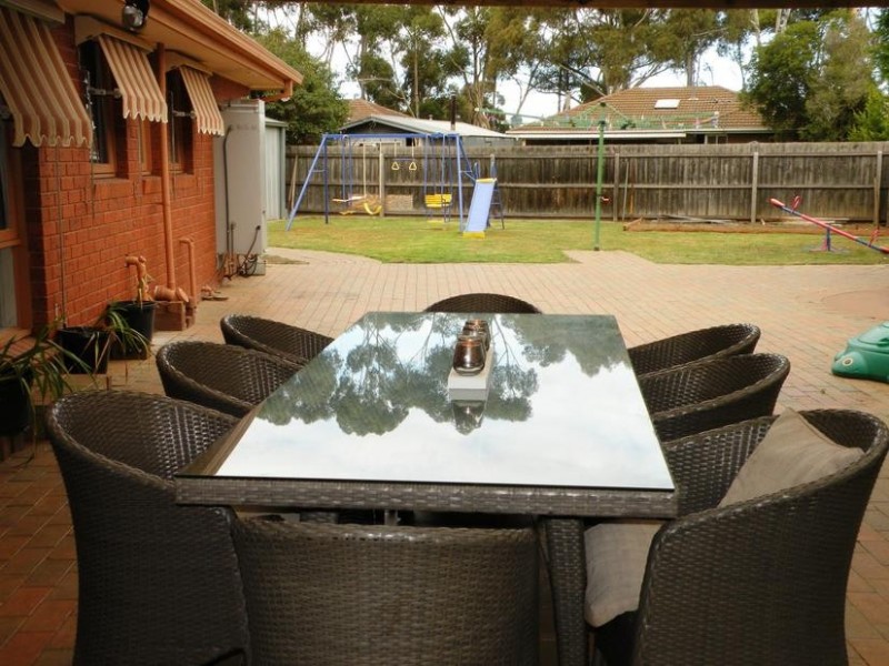 18 Kyema Drive, Lara VIC 3212
