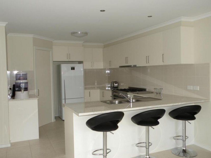 20 Wood Duck Crt, Lara VIC 3212
