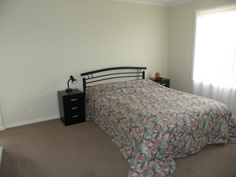 20 Wood Duck Crt, Lara VIC 3212