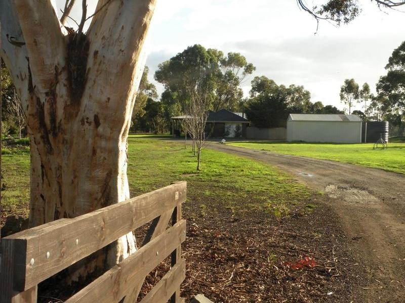 155 Mill Road, Lara VIC 3212