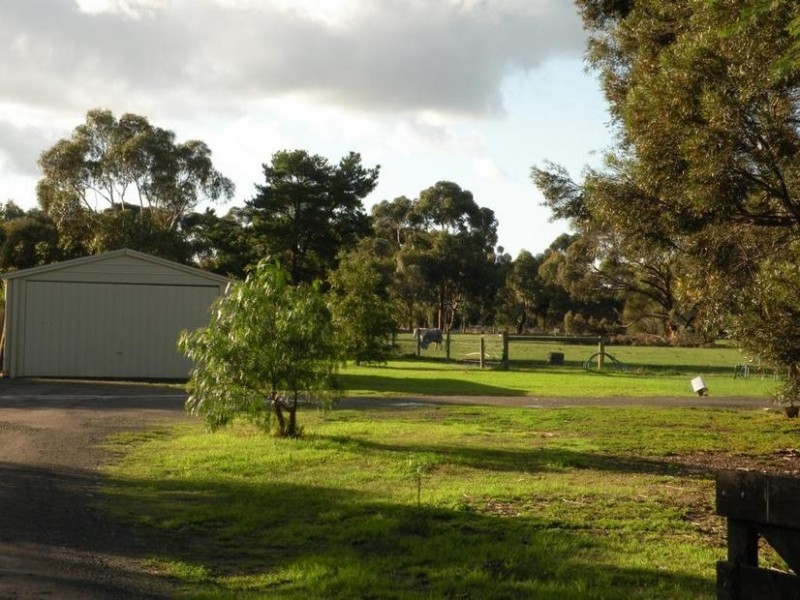 155 Mill Road, Lara VIC 3212