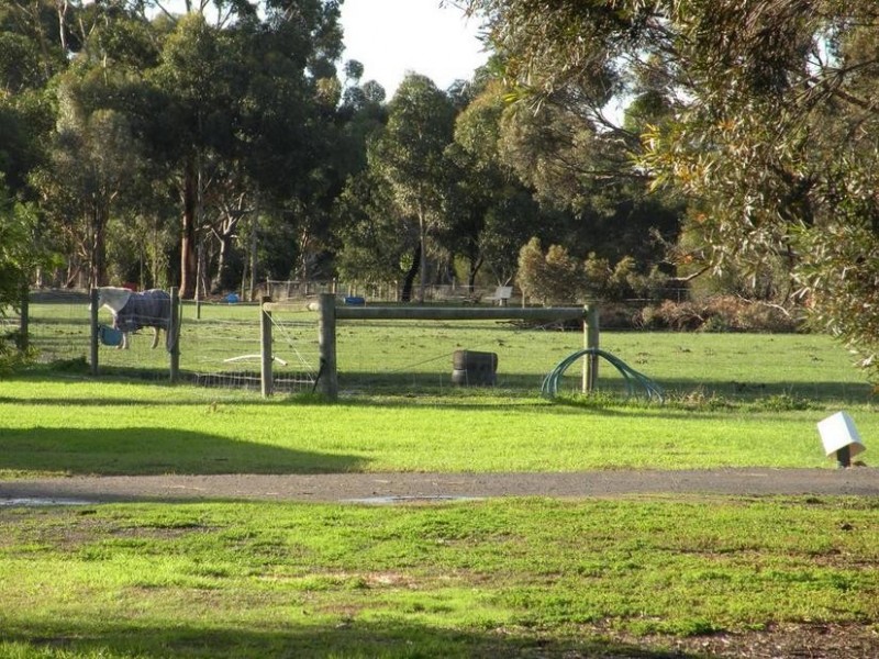 155 Mill Road, Lara VIC 3212
