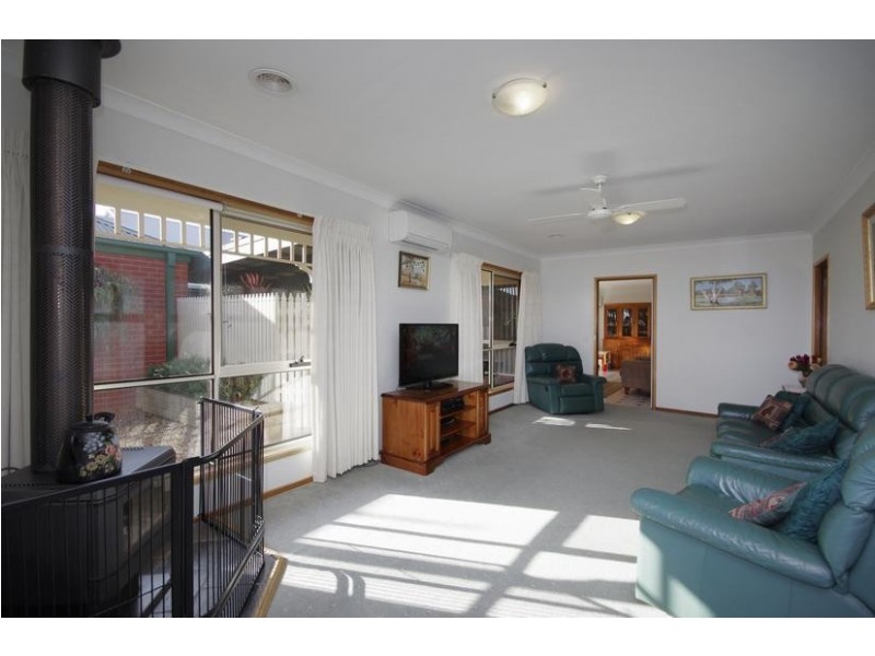 15 Duncan Drive, Lara VIC 3212