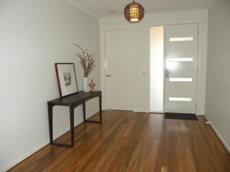 49 Cape Barron Drive, Lara VIC 3212