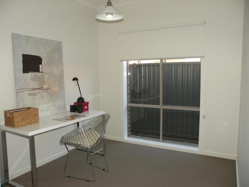49 Cape Barron Drive, Lara VIC 3212