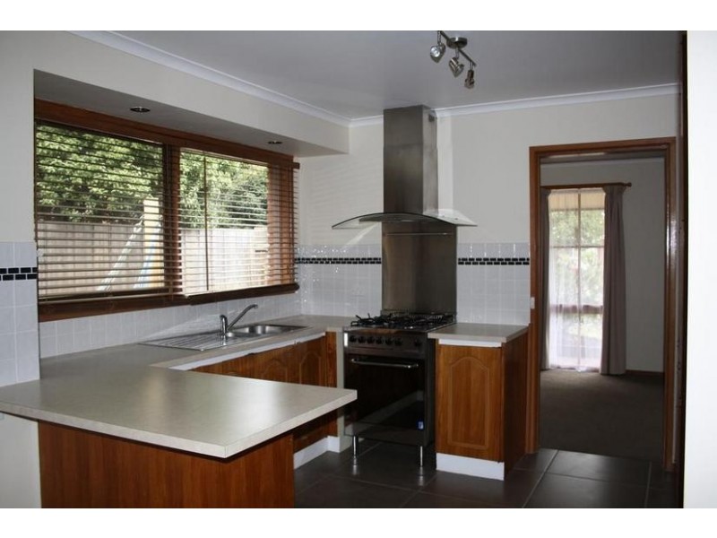 10 Peck Court, Lara VIC 3212
