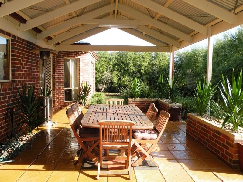 10 Cypress Court, Lara VIC 3212