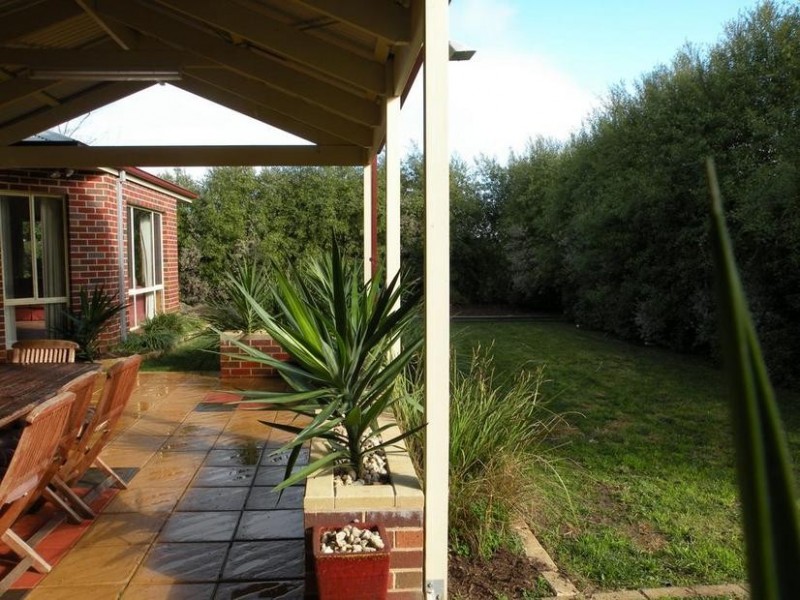 10 Cypress Court, Lara VIC 3212