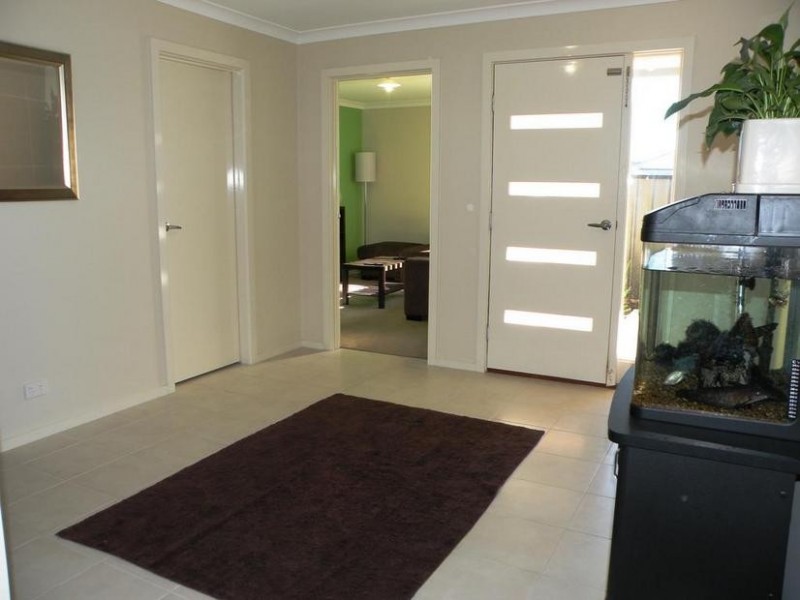 3/12 Raymond George Place, Lara VIC 3212