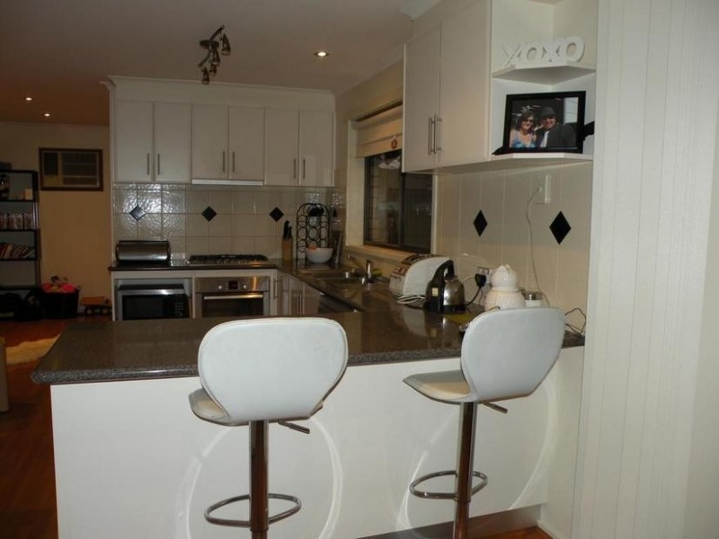 47 McClelland Ave, Lara VIC 3212