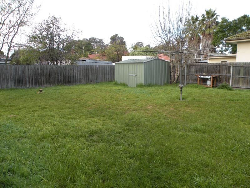 38 Indiana Avenue, Corio VIC 3214