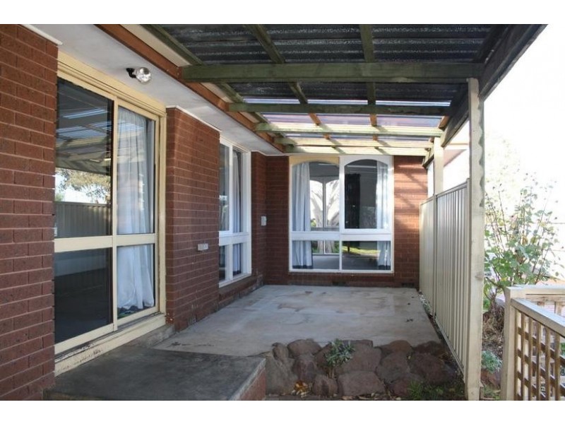 10 Dixon Court, Lara VIC 3212