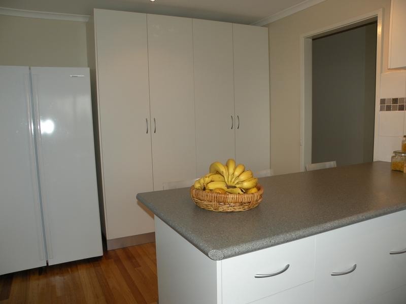 16 Sheeran Crescent, Lara VIC 3212