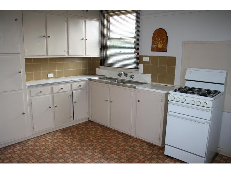 8 Jay Street, Norlane VIC 3214