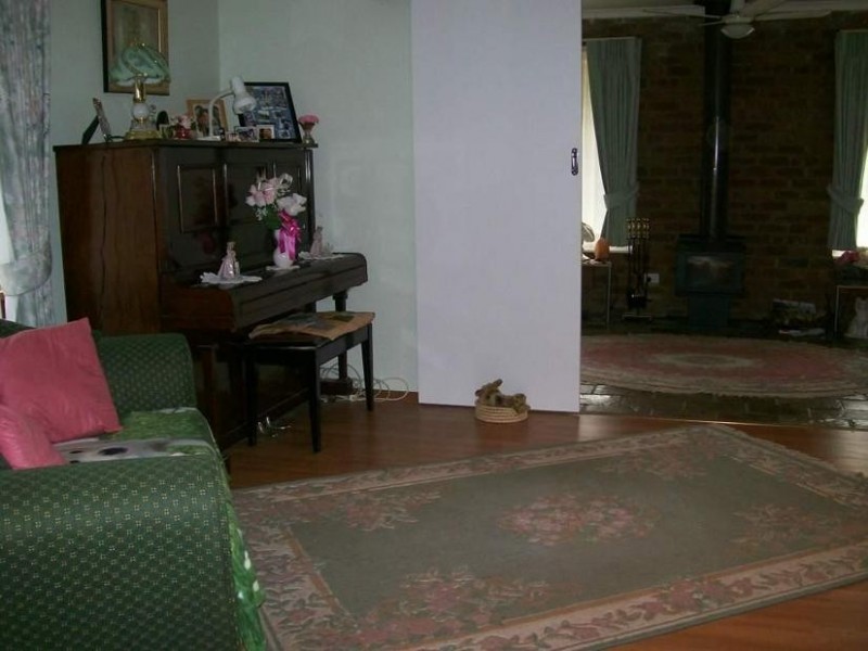 290 Cherry Swamp Rd, Little River VIC 3211