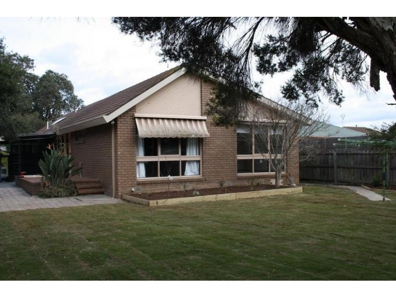 26 Smeaton Close, Lara VIC 3212