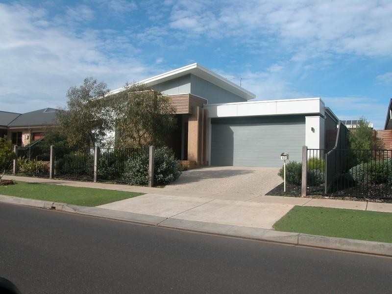 63 Buckingham Street, Lara VIC 3212