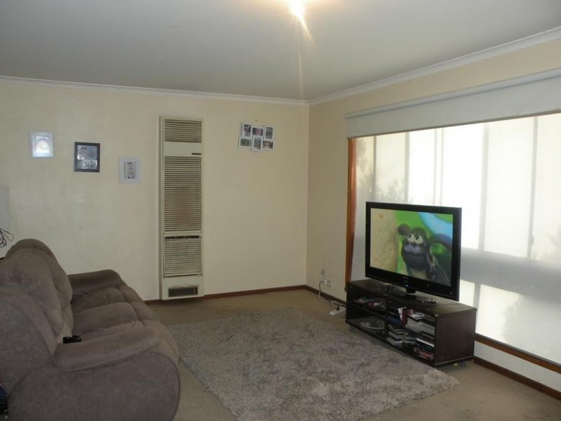 10/14 Brunel Close, Lara VIC 3212