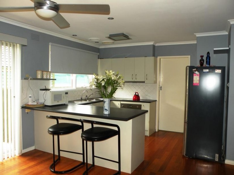 10 Lorikeet Lane, Lara VIC 3212
