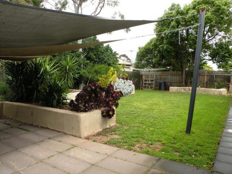 10 Lorikeet Lane, Lara VIC 3212