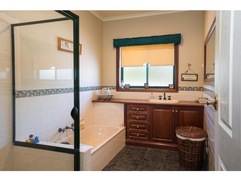 20 West Gateway, Lara VIC 3212