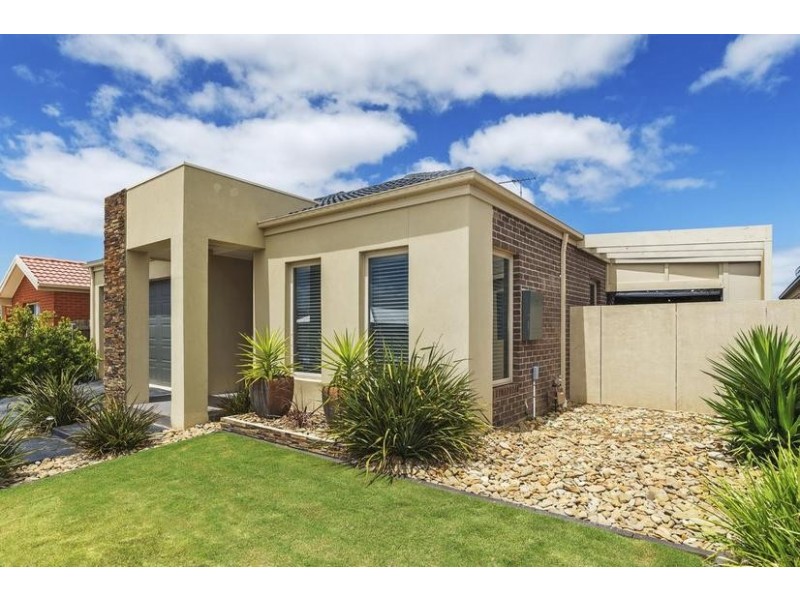 16 Citius Close, Lara VIC 3212