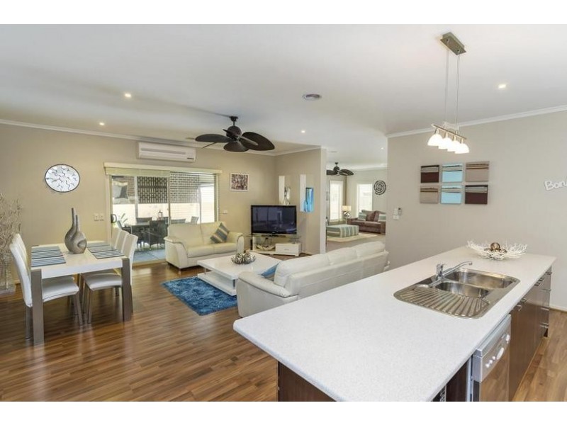 16 Citius Close, Lara VIC 3212