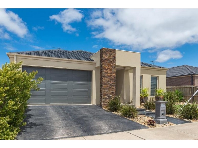16 Citius Close, Lara VIC 3212