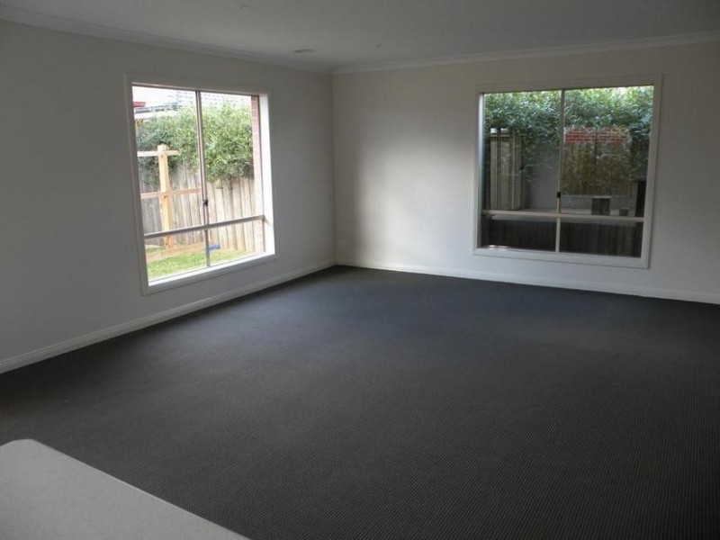 3/110 Flinders Avenue, Lara VIC 3212