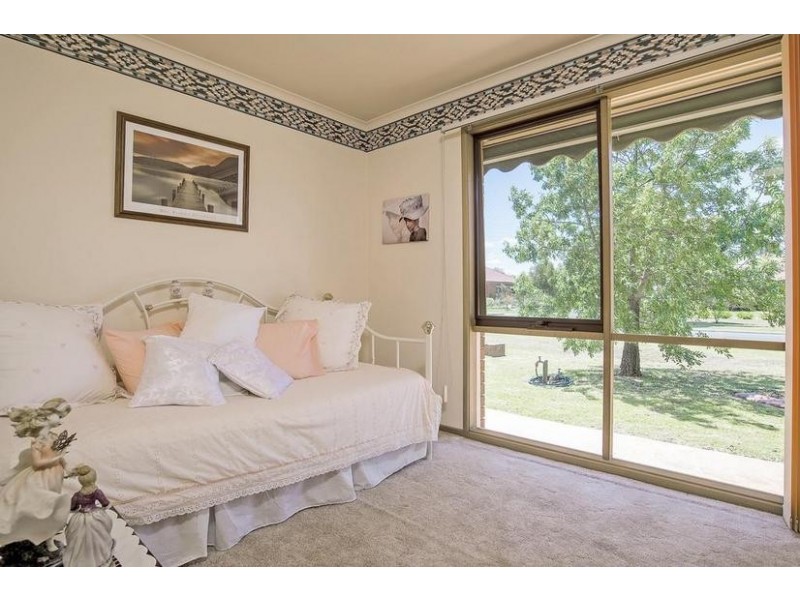 1 Kantara Crescent, Lara VIC 3212