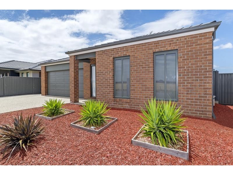 1-3 Cape Barron Drive, Lara VIC 3212