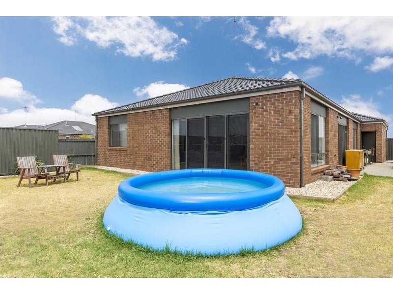 1-3 Cape Barron Drive, Lara VIC 3212