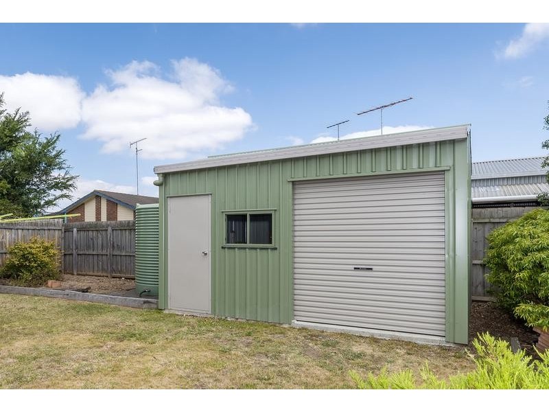 10 Mark St, Lara VIC 3212