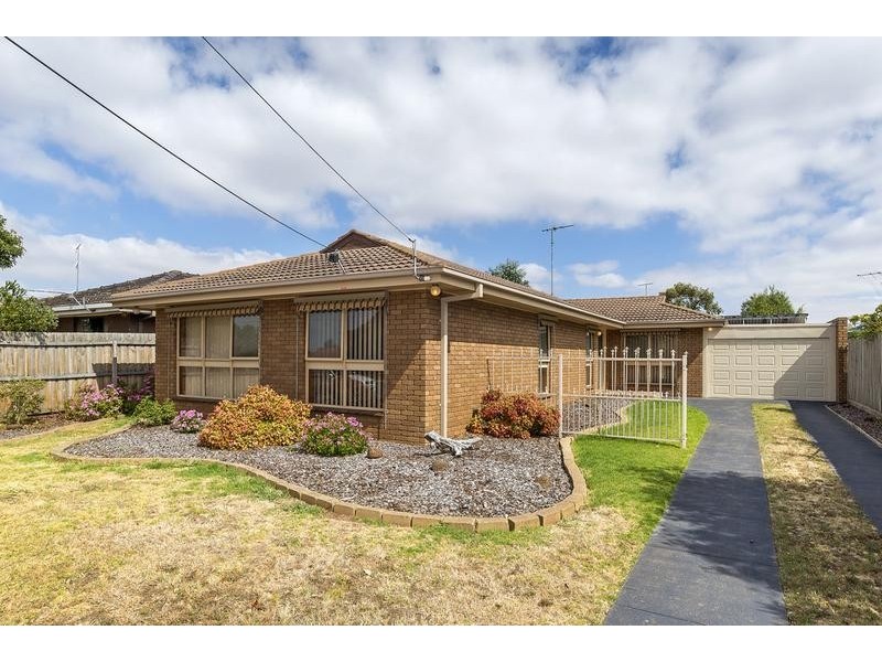 10 Mark St, Lara VIC 3212