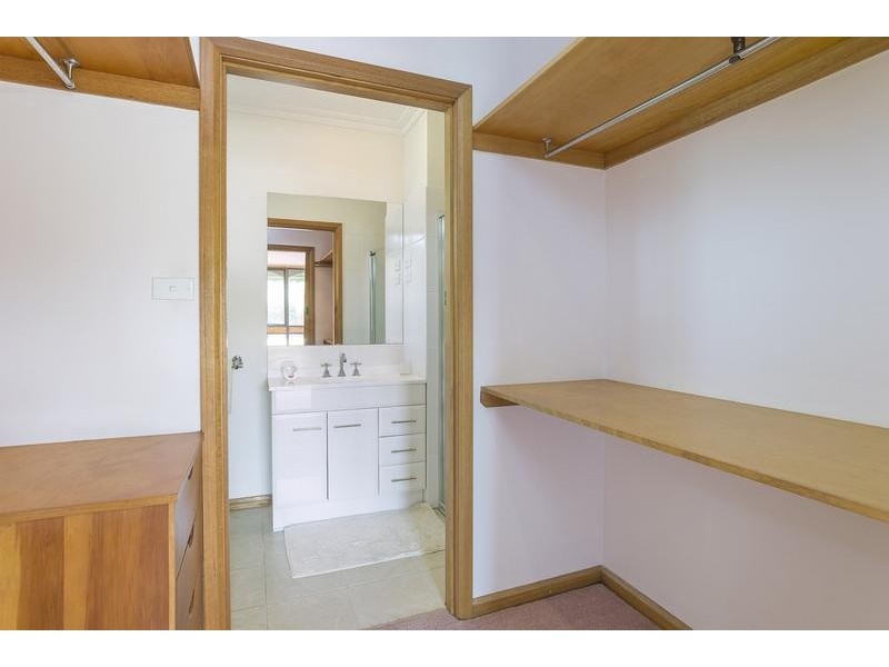 10 Mark St, Lara VIC 3212